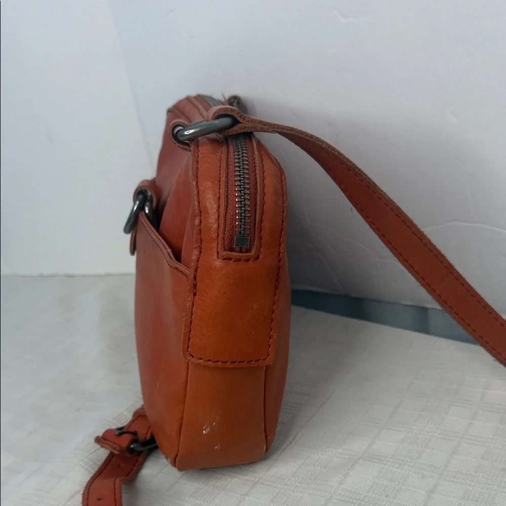 Men's Leather Crossbody Bag - Brown